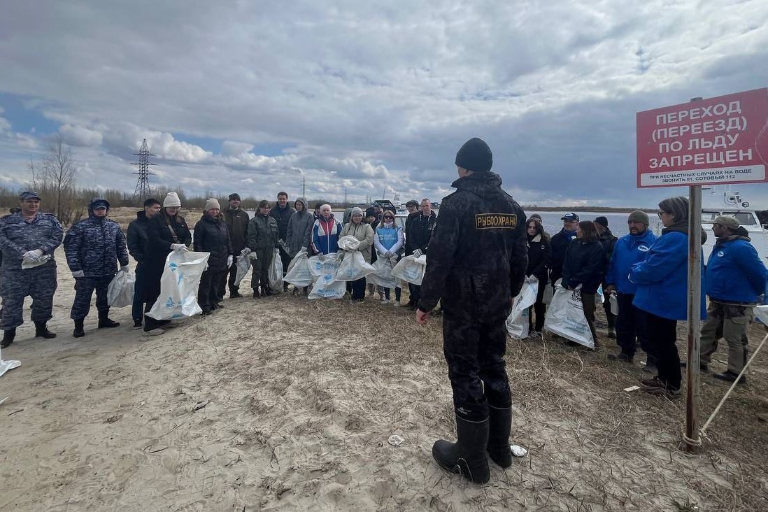 Экологический проект «Спасти и сохранить» поддержали росгвардейцы Югры.