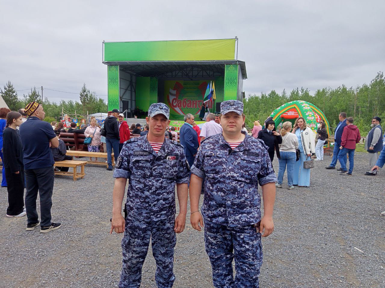 Росгвардия обеспечила безопасность празднования Дня России в Югре.