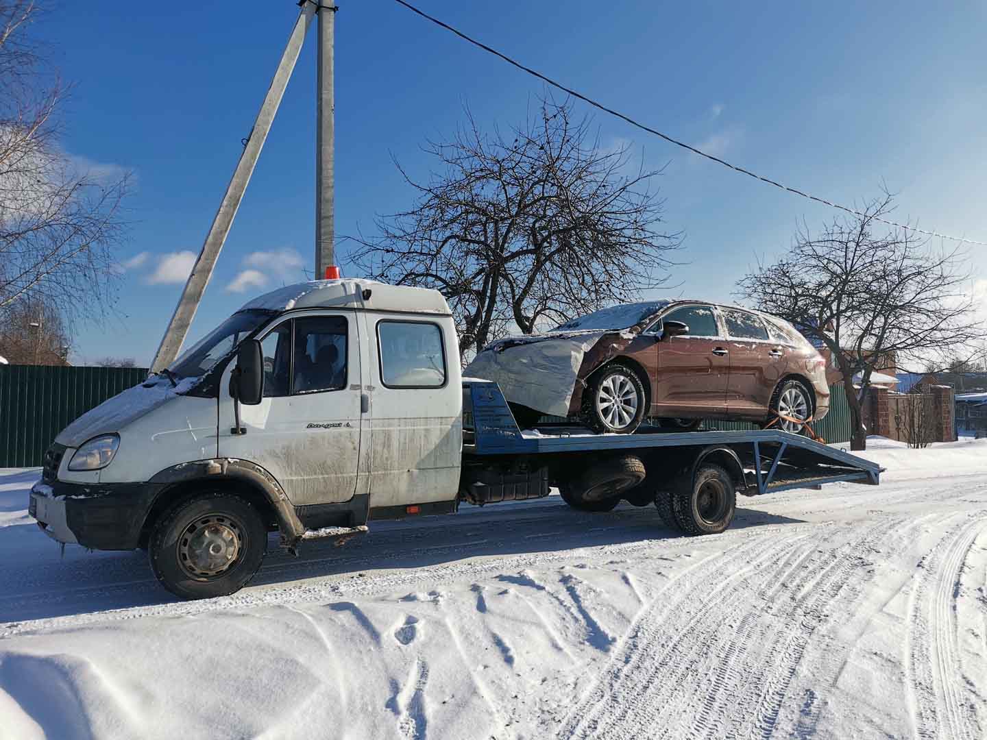 Об аукционе по выбору юридических лиц и (или) индивидуальных предпринимателей, осуществляющих перемещение задержанных транспортных средств на специализированную стоянку и их хранение на ней в Ханты-Мансийском автономном округе – Югре.