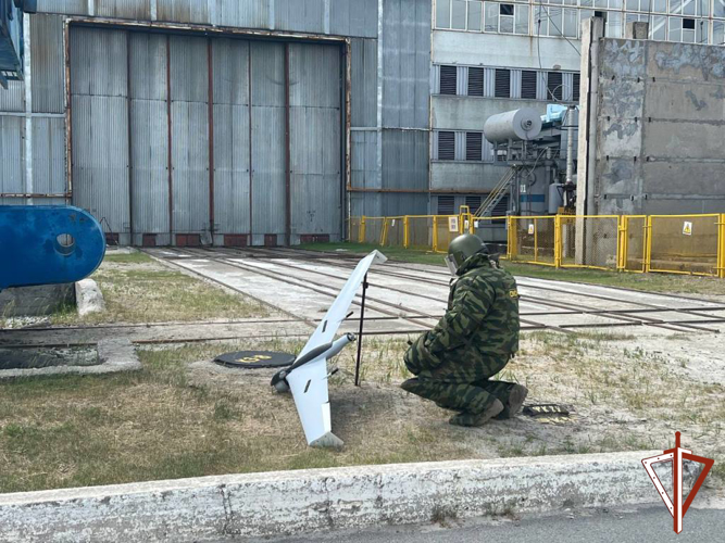 Росгвардия приняла участие в антитеррористических учениях, организованных оперативным штабом в Ханты-Мансийском автономном округе-Югре. Росгвардия приняла участие в антитеррористических учениях, организованных оперативным штабом в Ханты-Мансийском автономном округе-Югре.