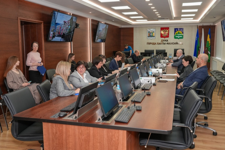 Комитет по социальной политике 17.04.2025.