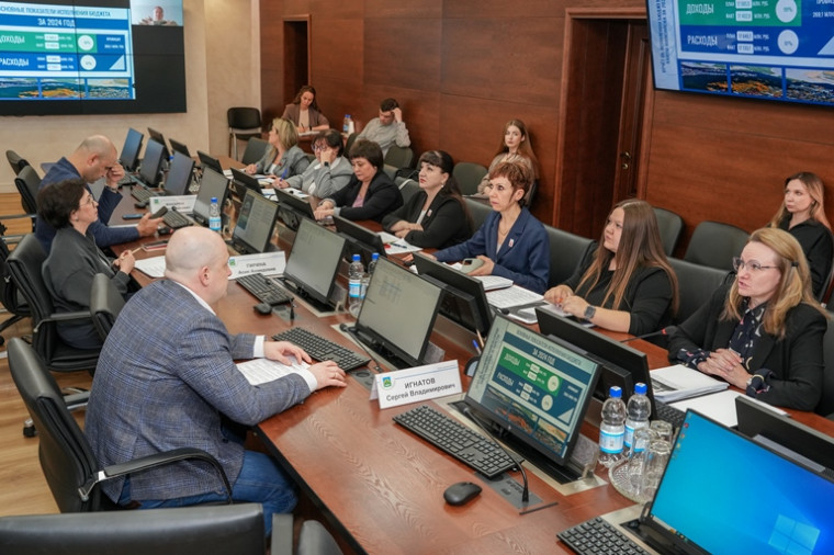 Комитет по социальной политике 17.04.2025.